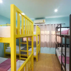 Отель 305hostel 2* Кровать в общем номере