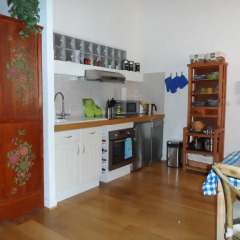 Отель Romantic Lovenest in historical Old NICE в номере