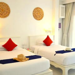 Отель Laksasubha Hua Hin 4* Стандартный номер с различными типами кроватей фото 6
