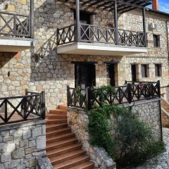 Отель Zachariou Stone Villas фото 3