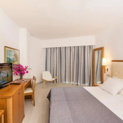 Отель Blue Sea Beach Resort - All Inclusive комната для гостей фото 3