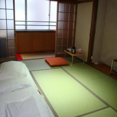 Отель Yamamoto Ryokan 2* Стандартный номер с различными типами кроватей