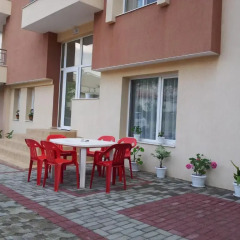 Отель Kozarov Family Hotel Болгария, Свети Влас - отзывы, цены и фото номеров - забронировать отель Kozarov Family Hotel онлайн балкон