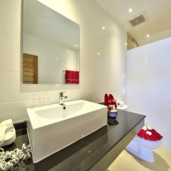 Отель Crystal Bay Yacht Club 3* Вилла с различными типами кроватей фото 9