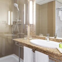 Отель NH Collection Berlin Mitte Am Checkpoint Charlie 4* Стандартный номер с разными типами кроватей фото 30