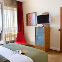 Radisson Blu Hotel Nice 4* Люкс повышенной комфортности