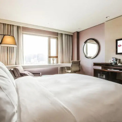 Отель Ramada Seoul 4* Номер Делюкс с различными типами кроватей