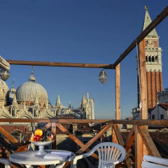 Hotel Ai Reali di Venezia 4* Апартаменты с различными типами кроватей фото 4