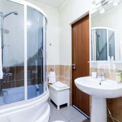 Гостиница Дубки 3* Улучшенный номер разные типы кроватей фото 11