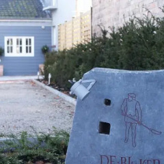Отель Guest House De Bleker парковка