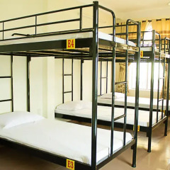 Отель T.M Camel Backpacker Nha Trang Кровать в общем номере с двухъярусной кроватью
