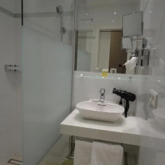 City Hotel Albrecht 3* Стандартный номер фото 9