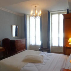 Отель Hôtel Continental 2* Улучшенный номер фото 4
