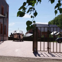 Гостиница Guest house NaLadoni в Становщиково отзывы, цены и фото номеров - забронировать гостиницу Guest house NaLadoni онлайн спортивное сооружение