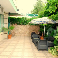 Hotel Harmony бассейн