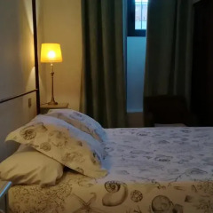 Отель Arena Hostel Boutique Испания, Кониль-де-ла-Фронтера - отзывы, цены и фото номеров - забронировать отель Arena Hostel Boutique онлайн комната для гостей фото 4