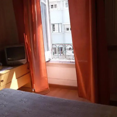 Отель Residencial Ipanema Лиссабон комната для гостей фото 2
