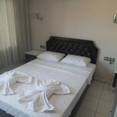 Green Peace Hotel 2* Стандартный номер с двуспальной кроватью фото 2