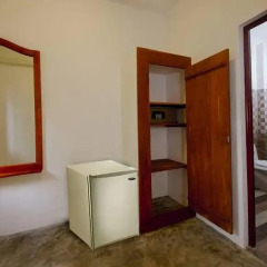 Отель Kamal Villa сейф в номере