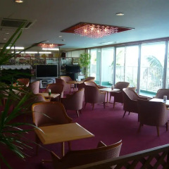 Отель Miyuki Hamabaru Resort Центр Окинавы гостиничный бар