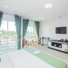 Отель The Cozy House Улучшенный номер с различными типами кроватей