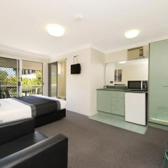 Отель Chermside Court Motel 3* Студия с различными типами кроватей фото 2