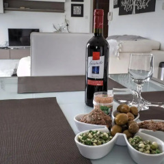 Отель Penthouse in Marsaxlokk Мальта, Марсашлокк - отзывы, цены и фото номеров - забронировать отель Penthouse in Marsaxlokk онлайн питание