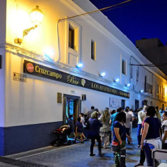Отель Hostal La Fonda Испания, Кониль-де-ла-Фронтера - отзывы, цены и фото номеров - забронировать отель Hostal La Fonda онлайн городской автобус