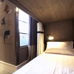 Oneday Hostel Кровать в общем номере