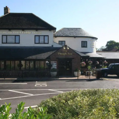 Отель The Plough Inn парковка