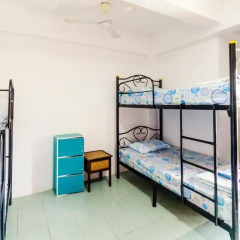 Отель Paulees House Кровать в общем номере фото 5