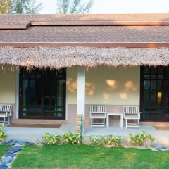 Отель Banana Beach Resort 3* Улучшенный номер с различными типами кроватей фото 4