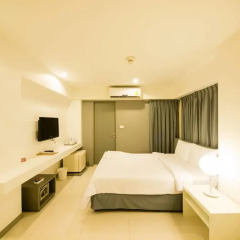 My Hotel Ratchada 3* Номер Делюкс фото 4