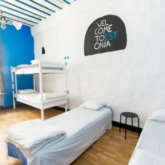 Old Town Hostel Alur Стандартный номер с разными типами кроватей фото 3