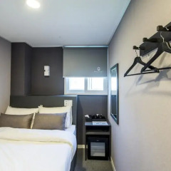 Отель Philstay Myeongdong Metro 3* Стандартный номер фото 7