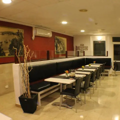 Отель Hostal Regina Испания, Бланес - отзывы, цены и фото номеров - забронировать отель Hostal Regina онлайн интерьер отеля
