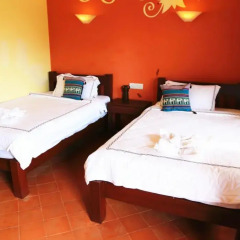 Отель Hong Yuan Hotel Непал, Покхара - отзывы, цены и фото номеров - забронировать отель Hong Yuan Hotel онлайн комната для гостей фото 3