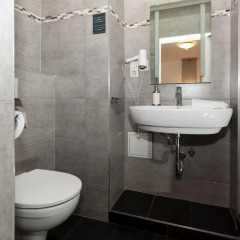 Отель Urban Stay Villa Cicubo Salzburg Австрия, Зальцбург - 3 отзыва об отеле, цены и фото номеров - забронировать отель Urban Stay Villa Cicubo Salzburg онлайн ванная фото 3