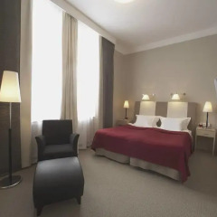 Отель Elite Stora 4* Люкс