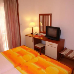 Garni Hotel Fineso 3* Стандартный номер с различными типами кроватей фото 2