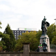 Отель Holiday Inn LIVERPOOL CITY CENTRE Великобритания, Ливерпуль - отзывы, цены и фото номеров - забронировать отель Holiday Inn LIVERPOOL CITY CENTRE онлайн приотельная территория