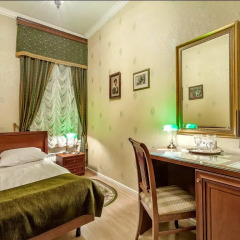 Мини-Отель Серебряный век Улучшенный номер с двуспальной кроватью фото 14