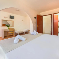 Hotel Venus 2* Номер категории Эконом с различными типами кроватей