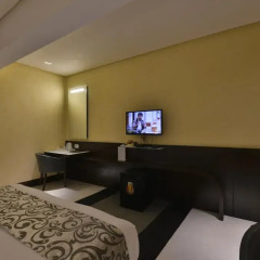 Hotel The Golden Oak Raipur удобства в номере фото 2