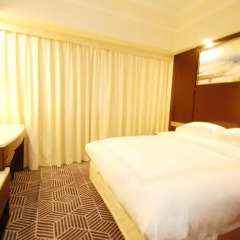 Overseas Chinese Friendship Hotel 3* Люкс с различными типами кроватей фото 5
