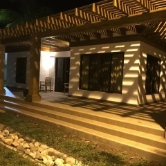Paraiso Rainforest and Beach Hotel 3* Люкс повышенной комфортности с различными типами кроватей