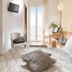 Hotel Bellerofonte Римини комната для гостей фото 6