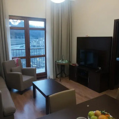 Апартаменты Apartment Naberezhnaya комната для гостей фото 2