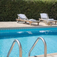 Апартаменты Paphos Love Hut Deluxe Apartment бассейн фото 3