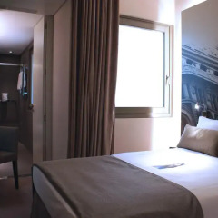 Radisson Blu Hotel, Madrid Prado 4* Стандартный номер с различными типами кроватей фото 2